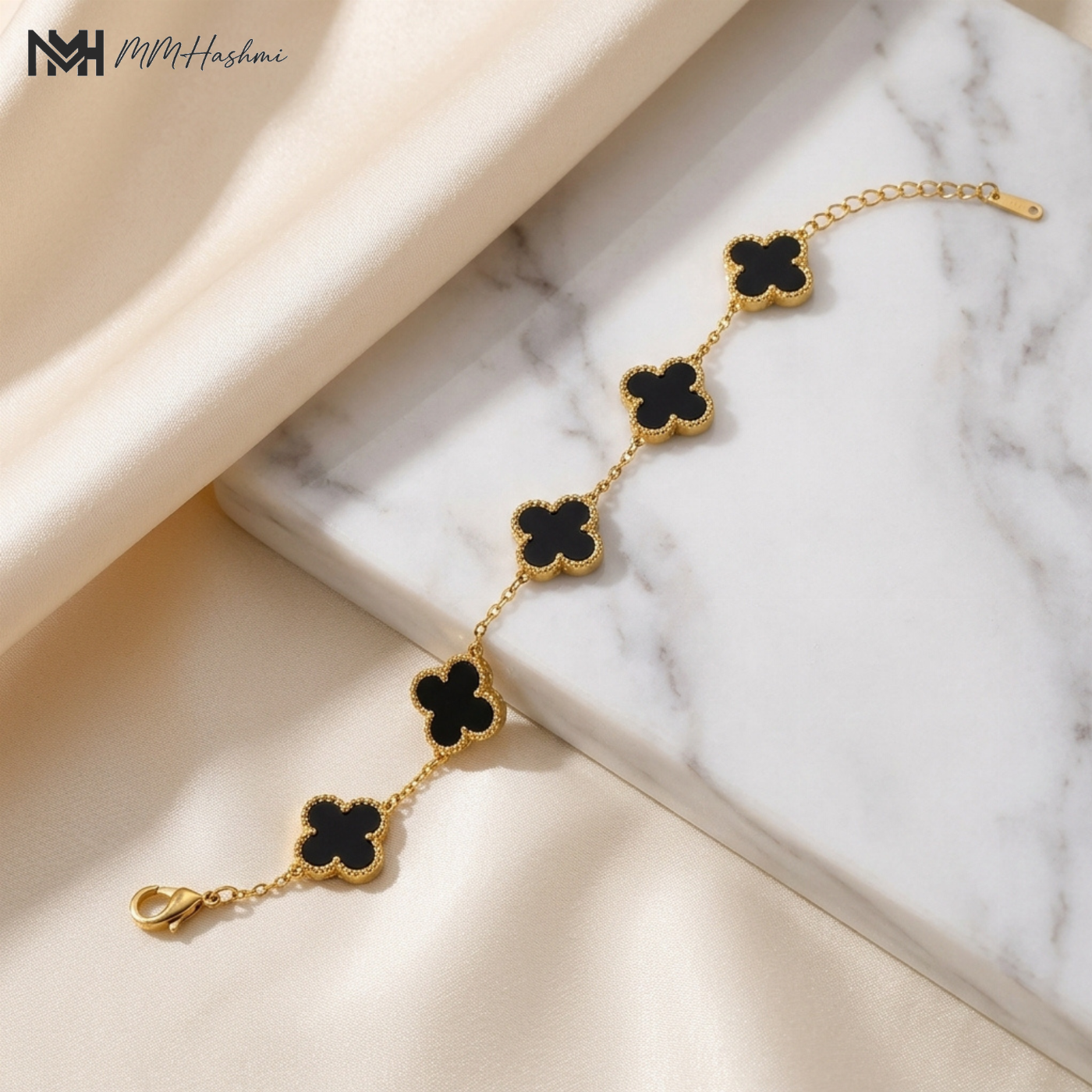 Black Clover Chain Bracelet – Gold Tone